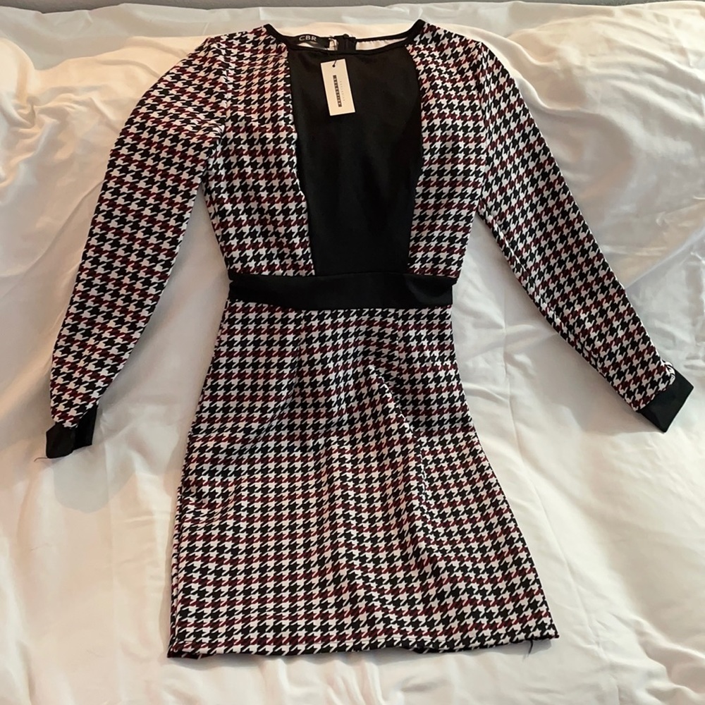 Form fitting 1960’s style dress